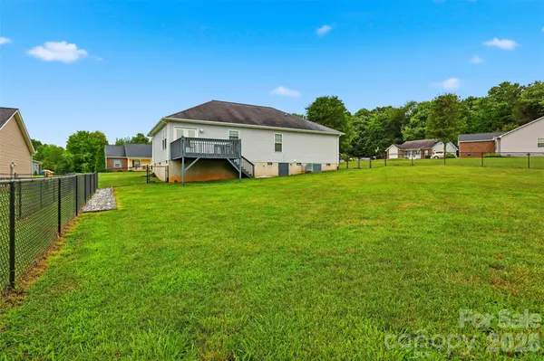 398 Green Meadows DR, Taylorsville, NC 28681