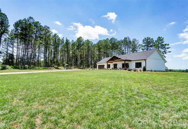 1405 Derby DR, Shelby, NC 28150