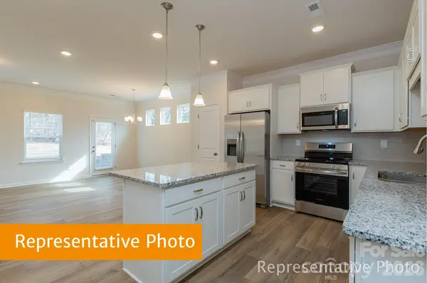 5330 Porterhouse WAY #3A, Charlotte, NC 28215