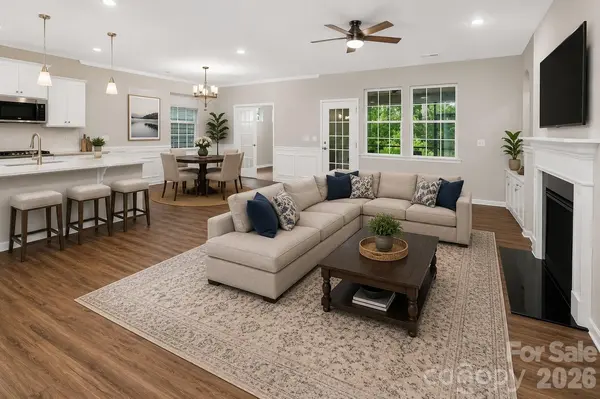 3130 Windhaven LN, Tega Cay, SC 29708