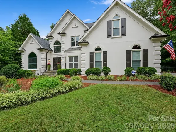 4306 Shepherdleas LN, Charlotte, NC 28277