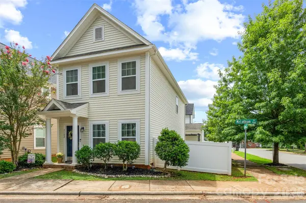 7102 Mclothian LN, Huntersville, NC 28078