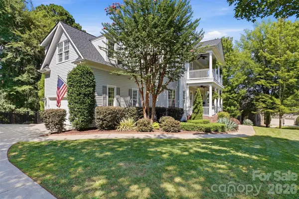 2075 Lake Forest DR, Tega Cay, SC 29708
