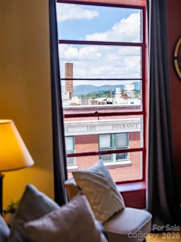 35 Patton AVE #302, Asheville, NC 28801