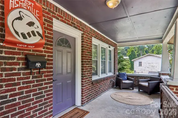276 State ST, Asheville, NC 28806