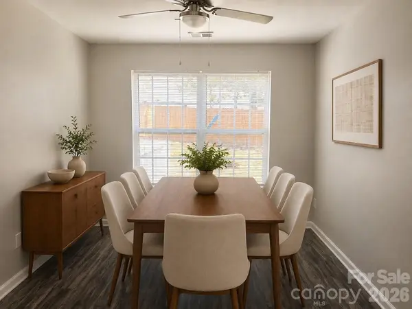 124 Winding Canyon DR, Charlotte, NC 28214
