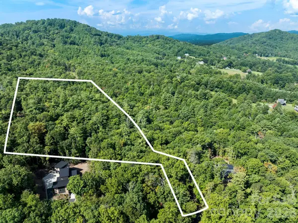 309 Flying Cloud LN #17, Fairview, NC 28730
