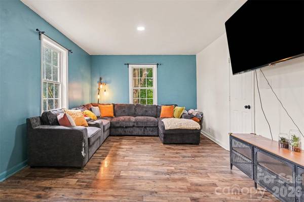 501 Hunter ST, York, SC 29745