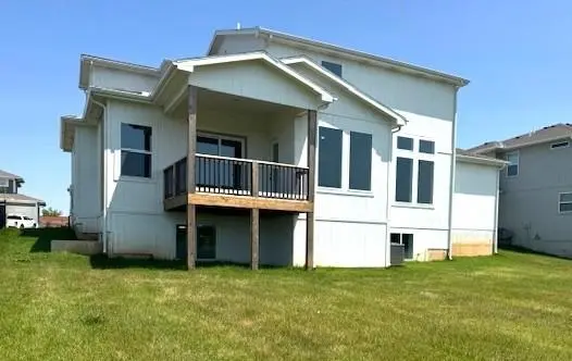 29613 W 196th ST, Gardner, KS 66030