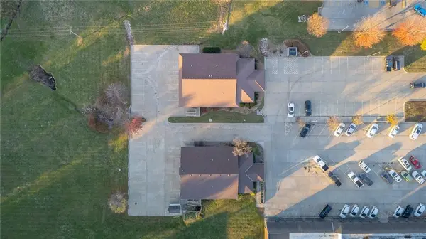 1010 N Jesse James RD, Excelsior Springs, MO 64024