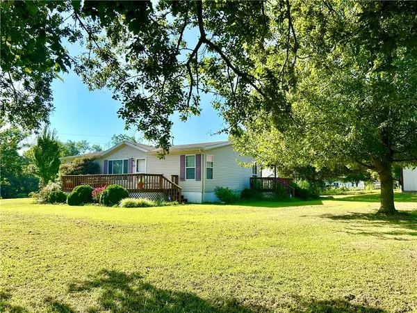 171 E 5th ST, Schell City, MO 64783