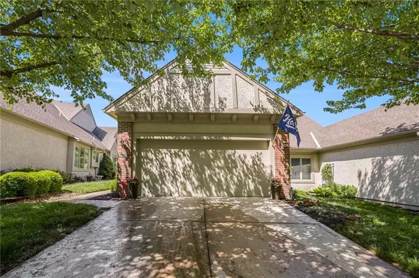 14426 Marty ST, Overland Park, KS 66223