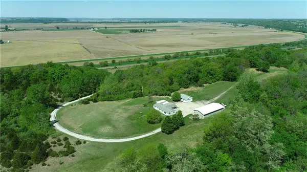 17795 K HWY, St Joseph, MO 64505