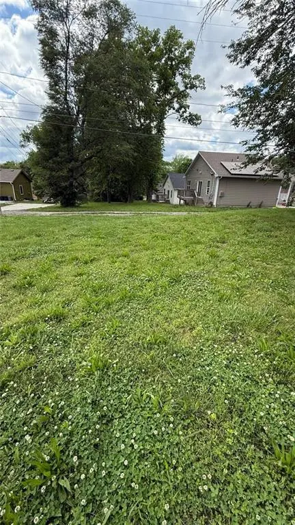 3034 N 27th ST, Kansas City, KS 66104