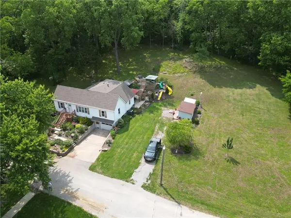 303 North ST, Farley, MO 64028