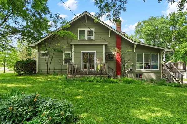 115 Adkins RD, Glenaire, MO 64068