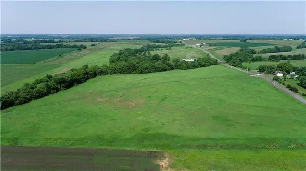 Highway T HWY, Pattonsburg, MO 64670