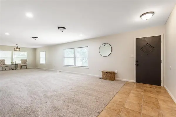38757 Hedge LN, Fontana, KS 66026