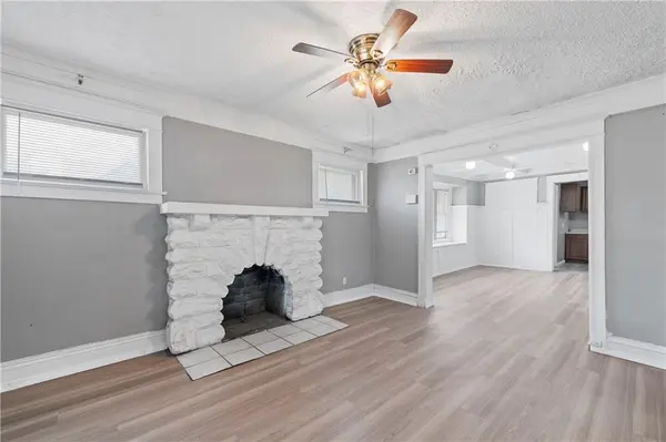 3544 College AVE, Kansas City, MO 64128