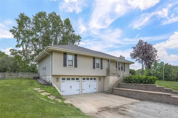 7525 Wright Way LN, Lawson, MO 64062