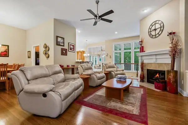 14083 W 117th ST, Olathe, KS 66062