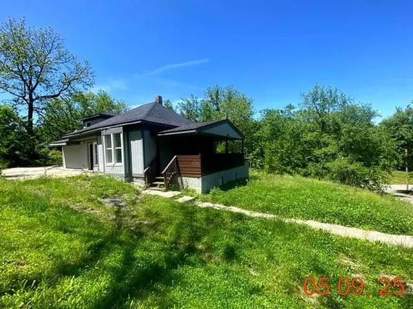2928 Roosevelt ST, Kansas City, KS 66104
