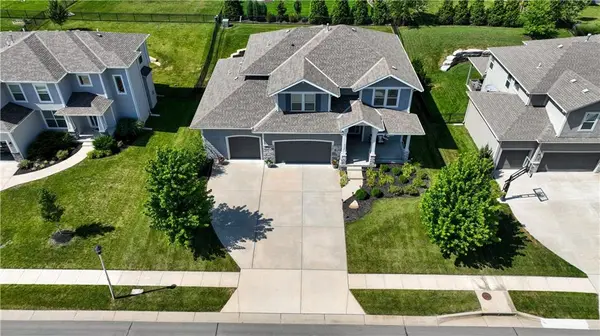 20322 W 80th ST, Shawnee, KS 66218