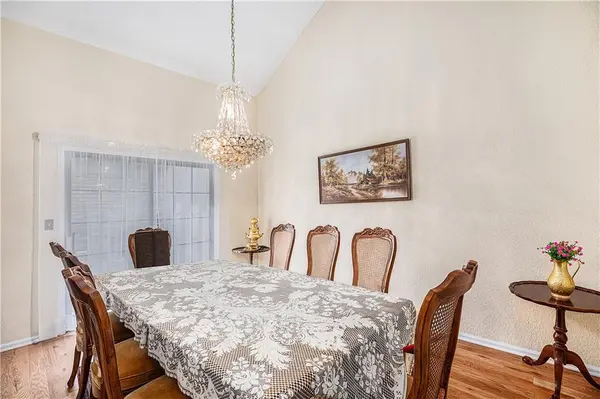 10301 Howe DR, Leawood, KS 66206