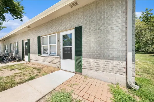 504-506 SE 12th ST, Oak Grove, MO 64075