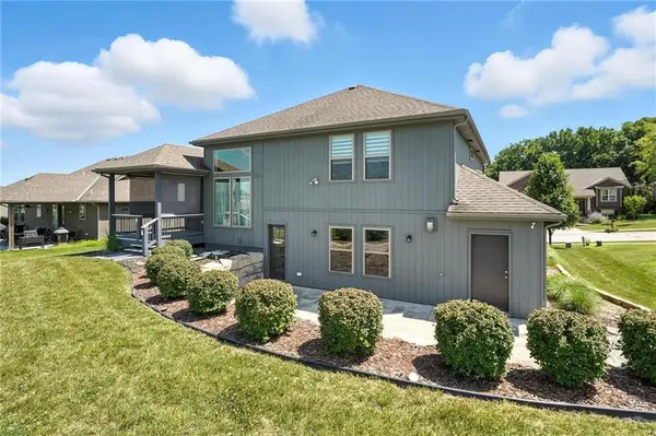 4108 NW 76th ST, Kansas City, MO 64151