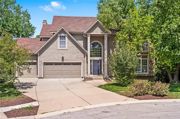 5337 Albervan ST, Shawnee, KS 66216