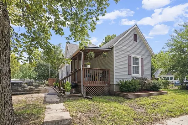 1417 Munson AVE, Topeka, KS 66604