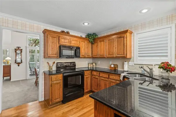 7400 W 148th ST, Overland Park, KS 66223