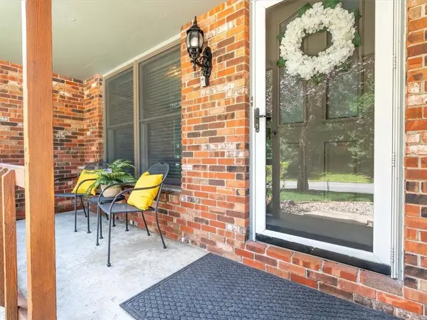 3520 Karnes RD, St Joseph, MO 64506