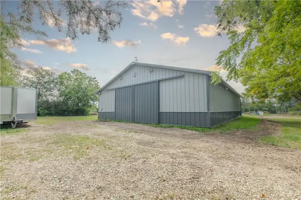 16409 E 289 ST, Harrisonville, MO 64701