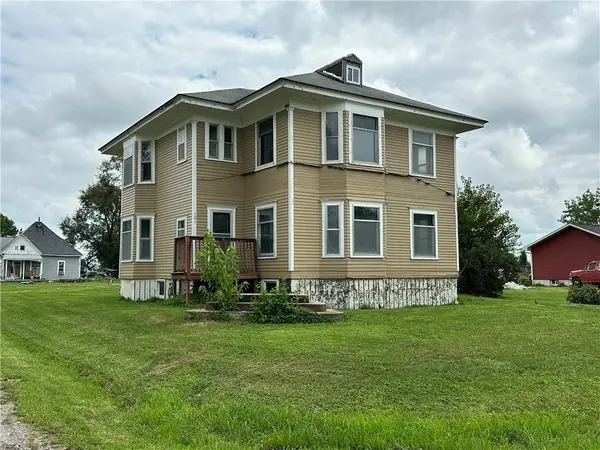 101 S East ST,  Green City,  MO 63545