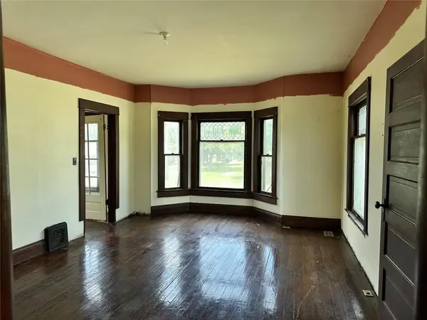 101 S East ST, Green City, MO 63545