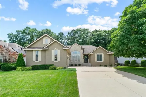 3364 S Cochise AVE, Independence, MO 64057
