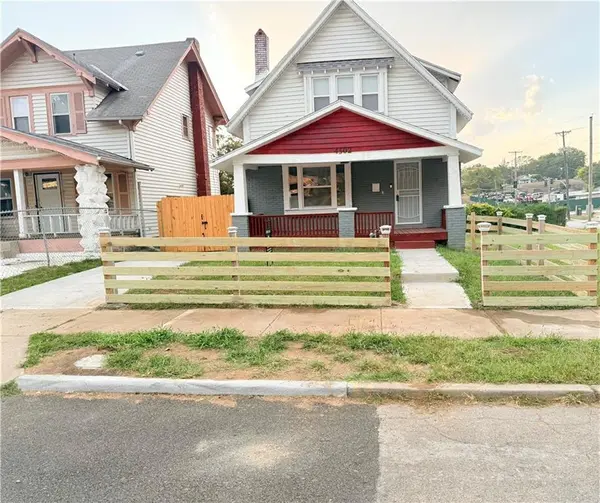 4502 Montgall AVE, Kansas City, MO 64130