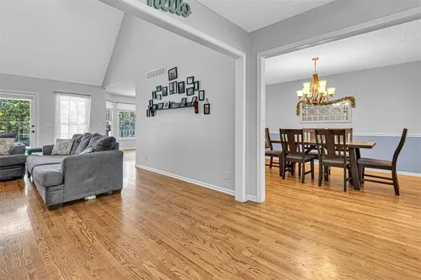 40 Hubbard PL, Lathrop, MO 64465