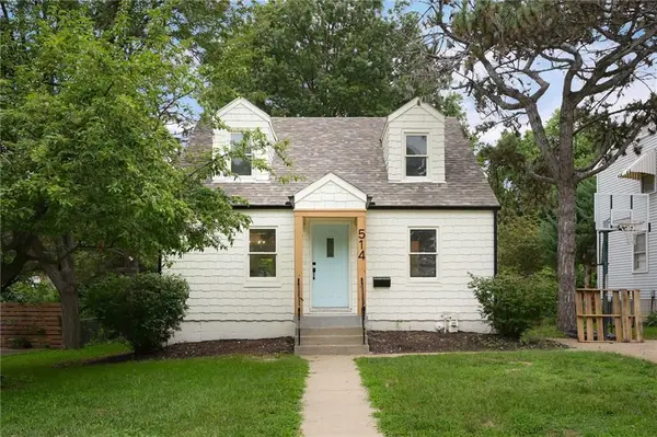 514 W 85th TER, Kansas City, MO 64114