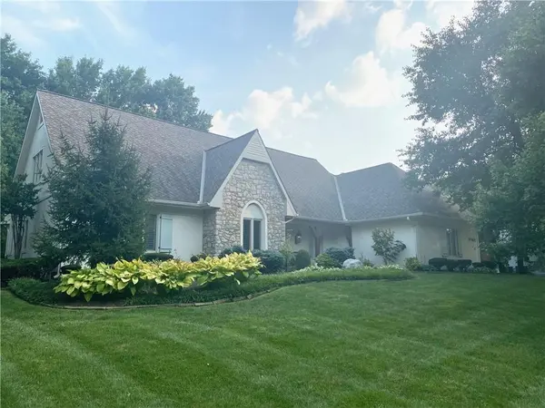 3605 W 122nd ST, Leawood, KS 66209