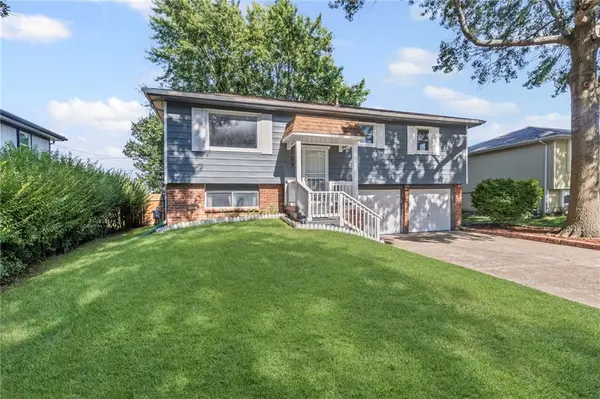 309 W 7th ST, Edgerton, KS 66021