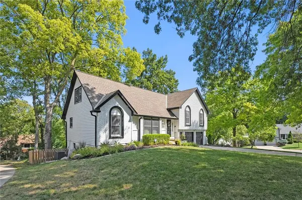 6500 NW 67th TER, Kansas City, MO 64151
