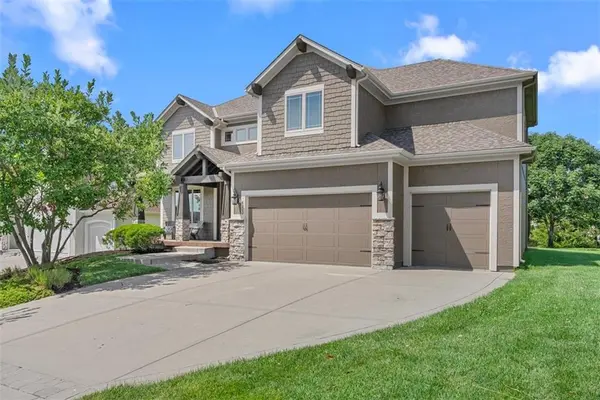 16200 Bluejacket ST, Overland Park, KS 66221