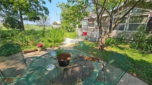 5 Windermere WAY, Alma, KS 66401