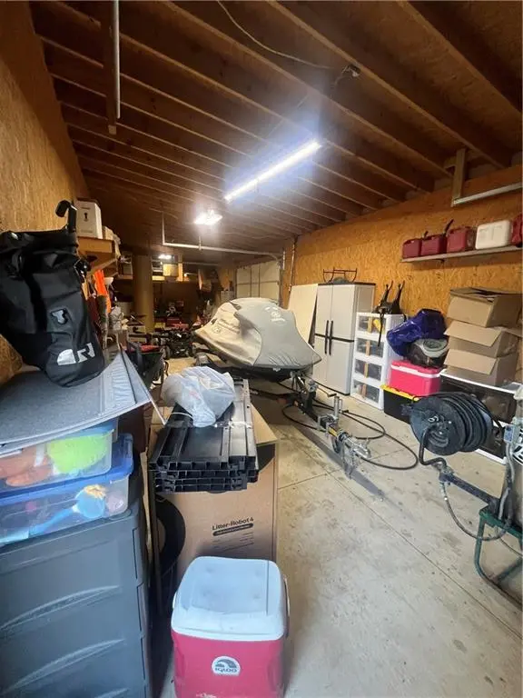 3361 Hawaii RD, Elsmore, KS 66732