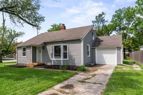 1831 Mississippi ST, Lawrence, KS 66044