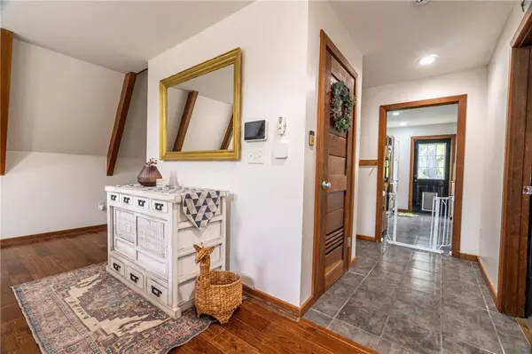 209 Lake Viking TER, Gallatin, MO 64640