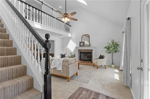 33100 E Oak Hill School RD, Oak Grove, MO 64075